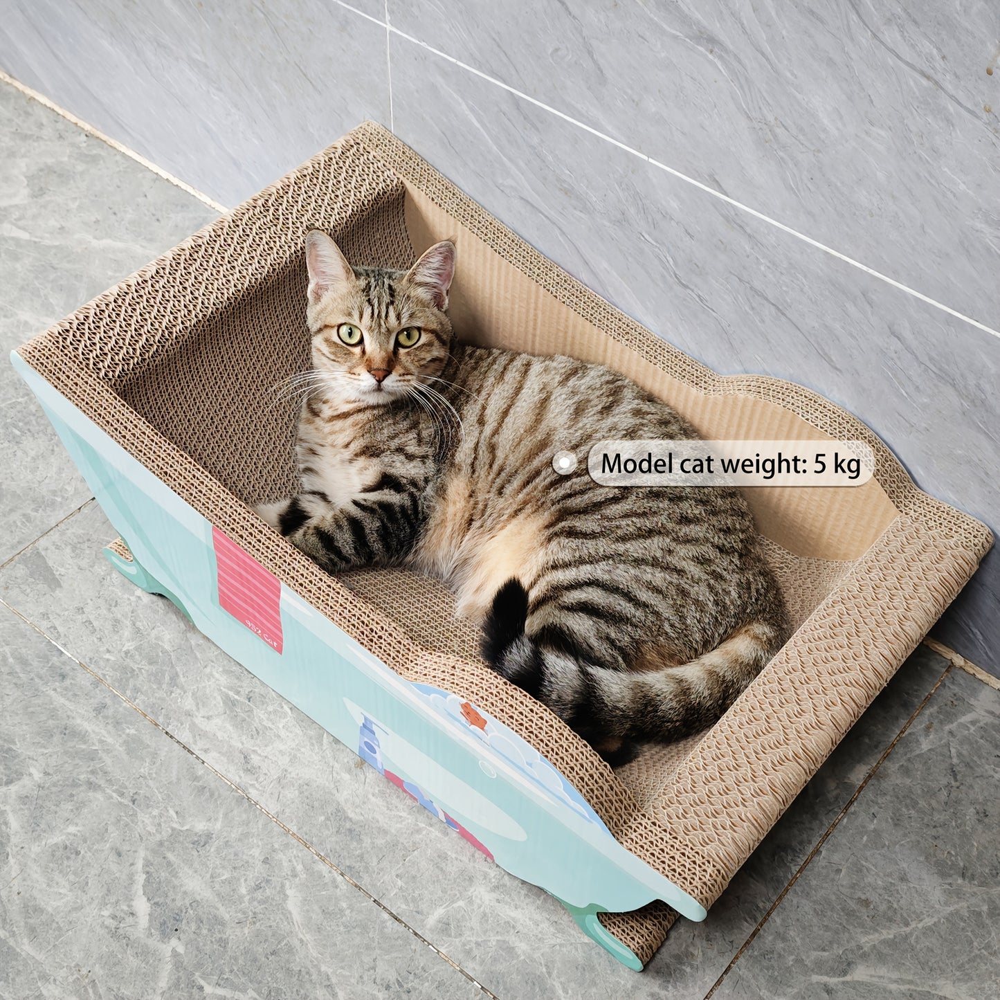 Tada Miaow 골판지 고양이 긁기 보드, 종이 조각이 여기저기 흩어지는 것을 방지하기 위한 이중 장벽. 초대형 및 초폭. 매장 관리자 추천. 9.07KG 미만의 고양이에게 적합. 뚱뚱한 고양이 및 여러 고양이에게 적합. 파란색 욕조 스타일. 누워서 자고 발톱을 갈 수 있습니다No.3157