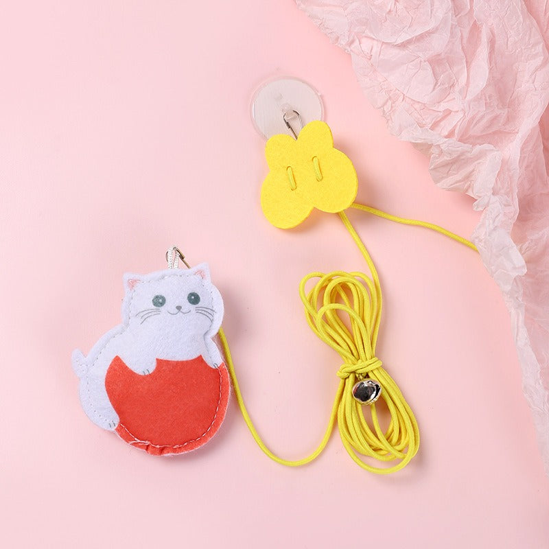 고양이 장난감 셀프 안녕 답답함 해소 그네 타기 문 걸기 신축 깃털 매달기 고양이 방망이 방울 놀리기 애완동물 장난감No.1392